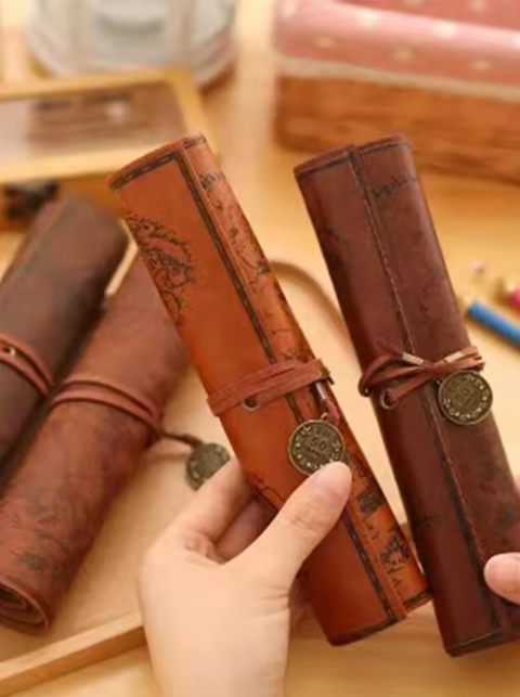 VINTAGE TREASURE MAP PENCIL/BRUSH CASE
