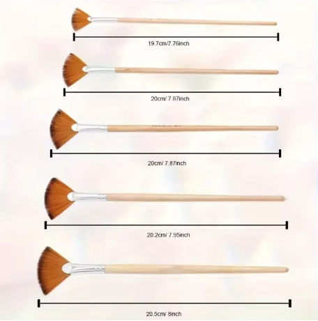 ARTIST'S FAN BRUSH